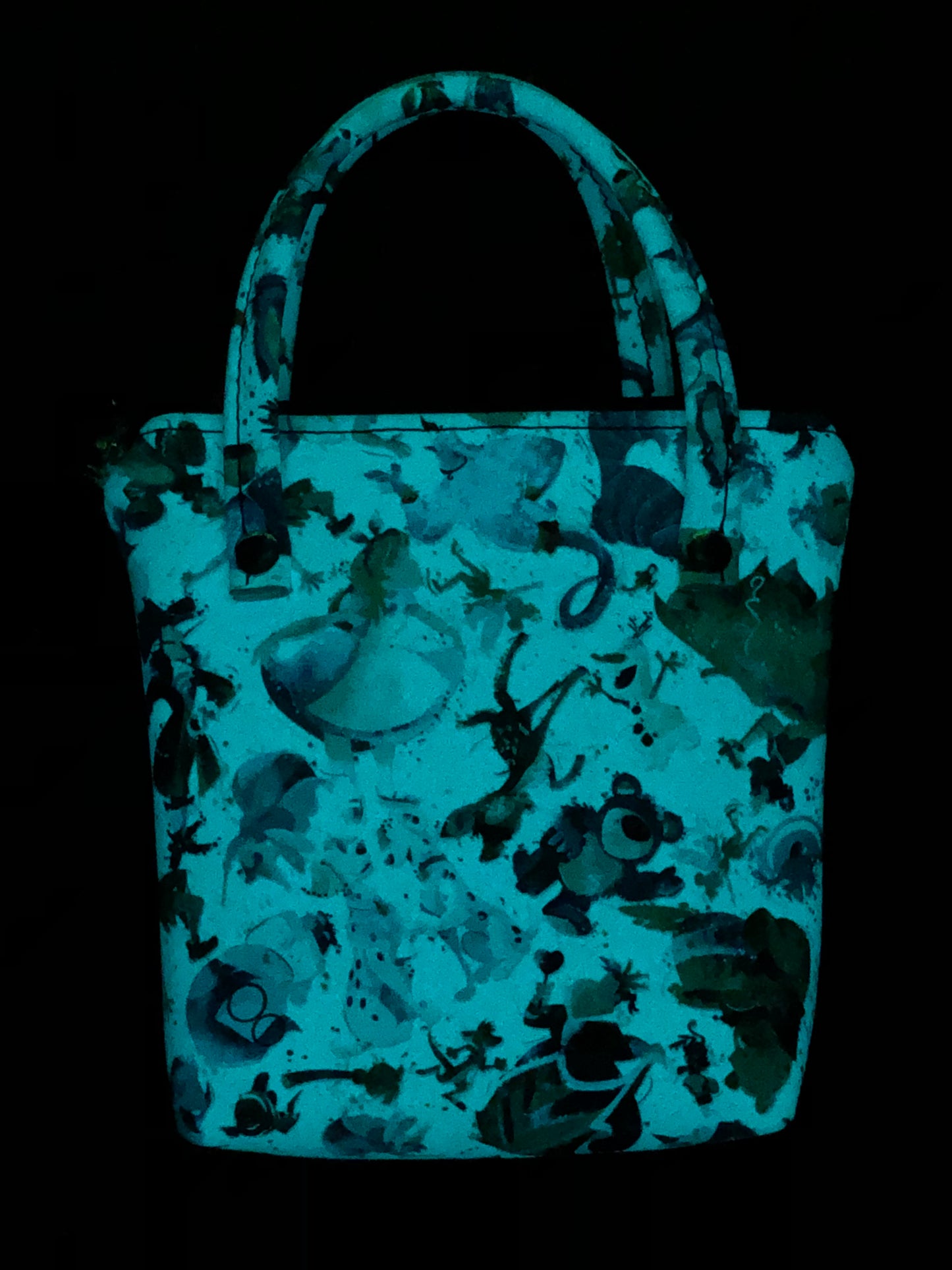 Pocket Tote Bag UV Glow “Silhouettes” white