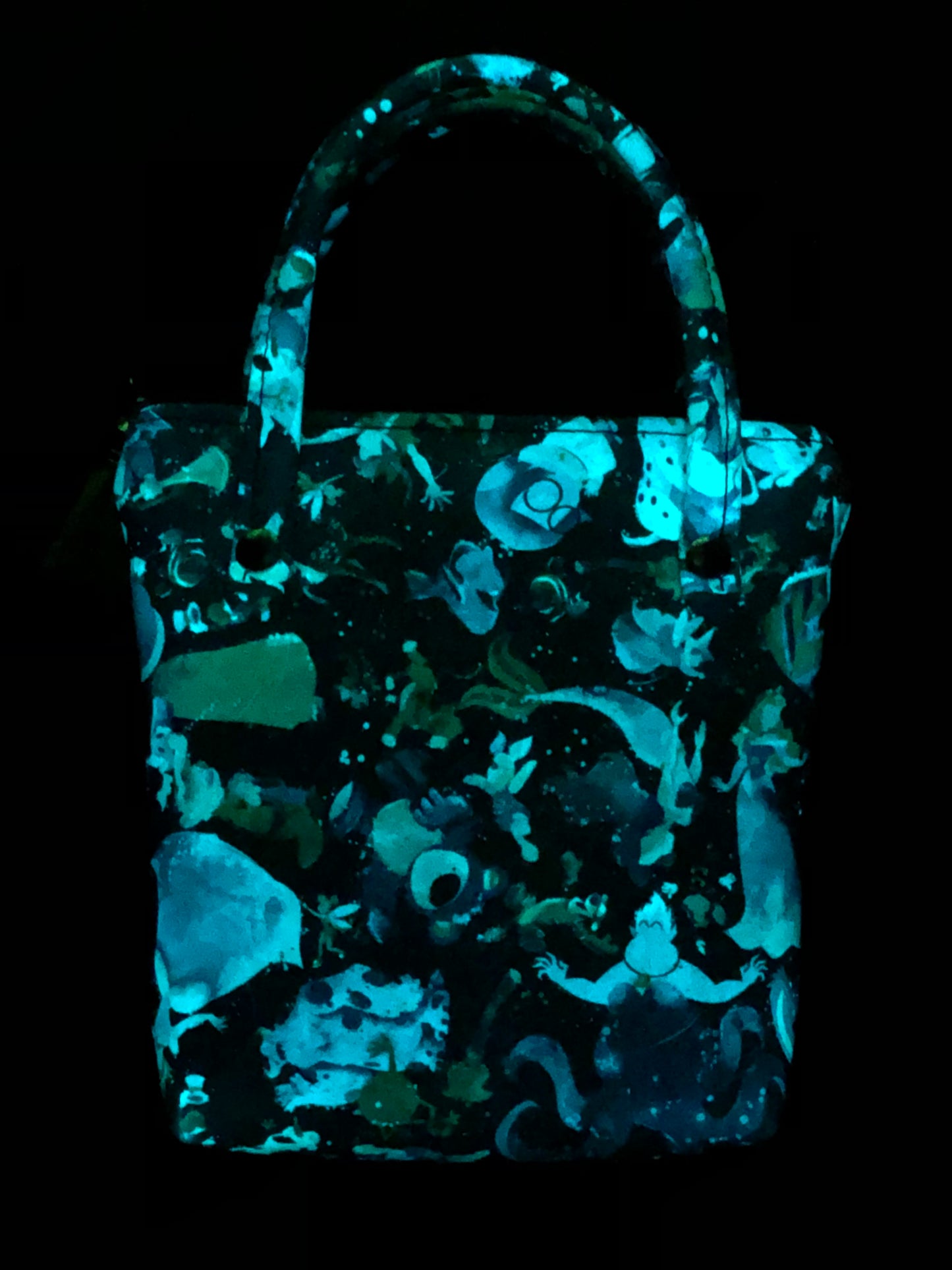 Pocket Tote Bag UV Glow “Silhouettes” black